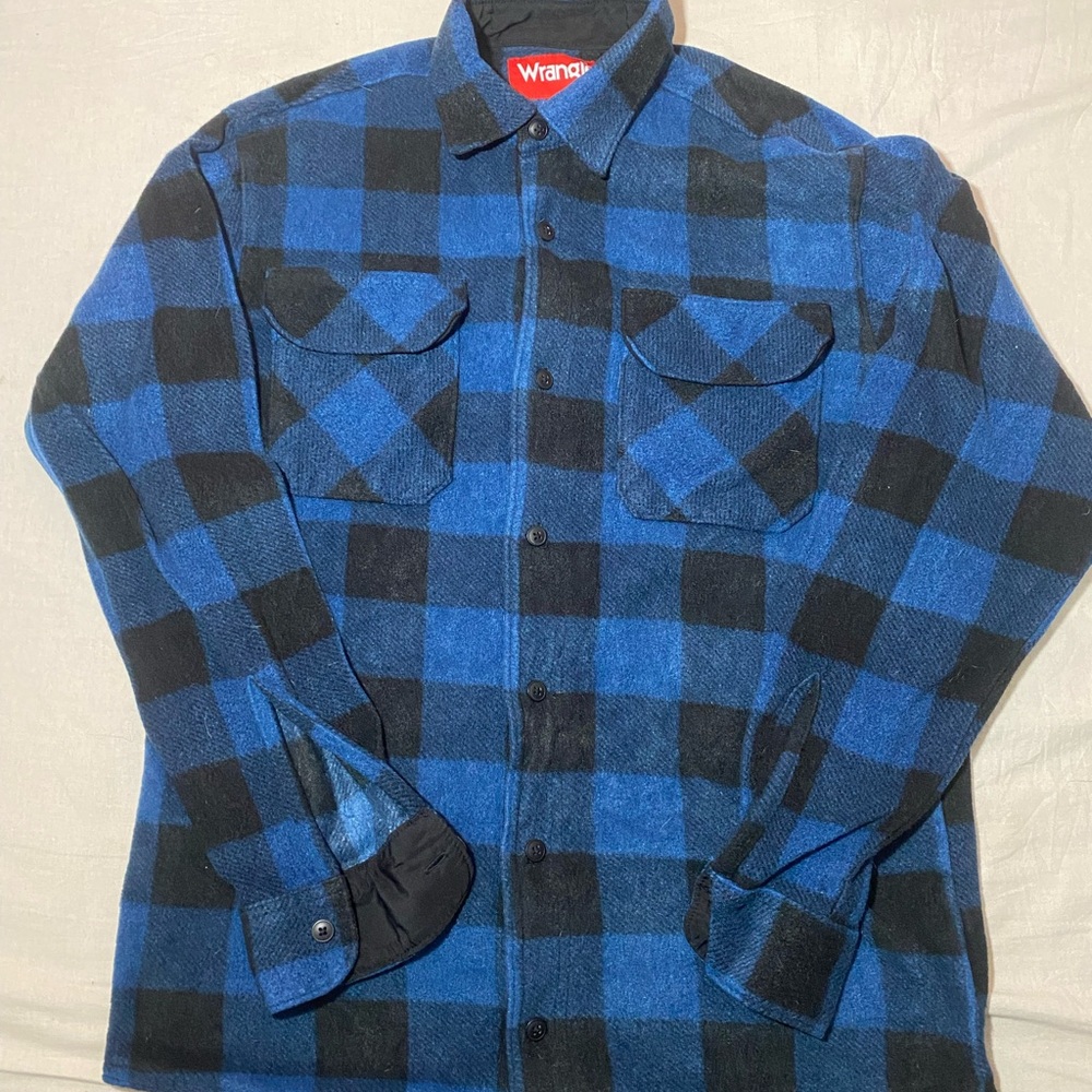 Wrangler Men's Blue and Black Plaid Shirt Jacket